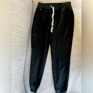 FIGS Black Women Pants- Medium